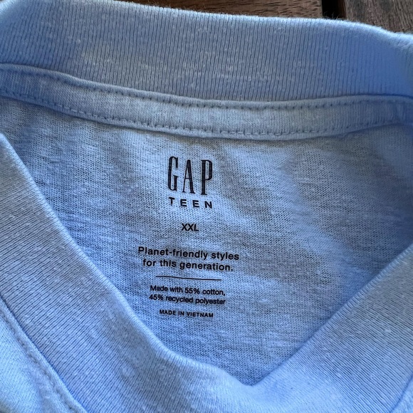 ✨LIKE NEW✨Gap Teen Butterfly T-Shirt - Gap Teen Size XXL (Womens Small) - Picture 3 of 3
